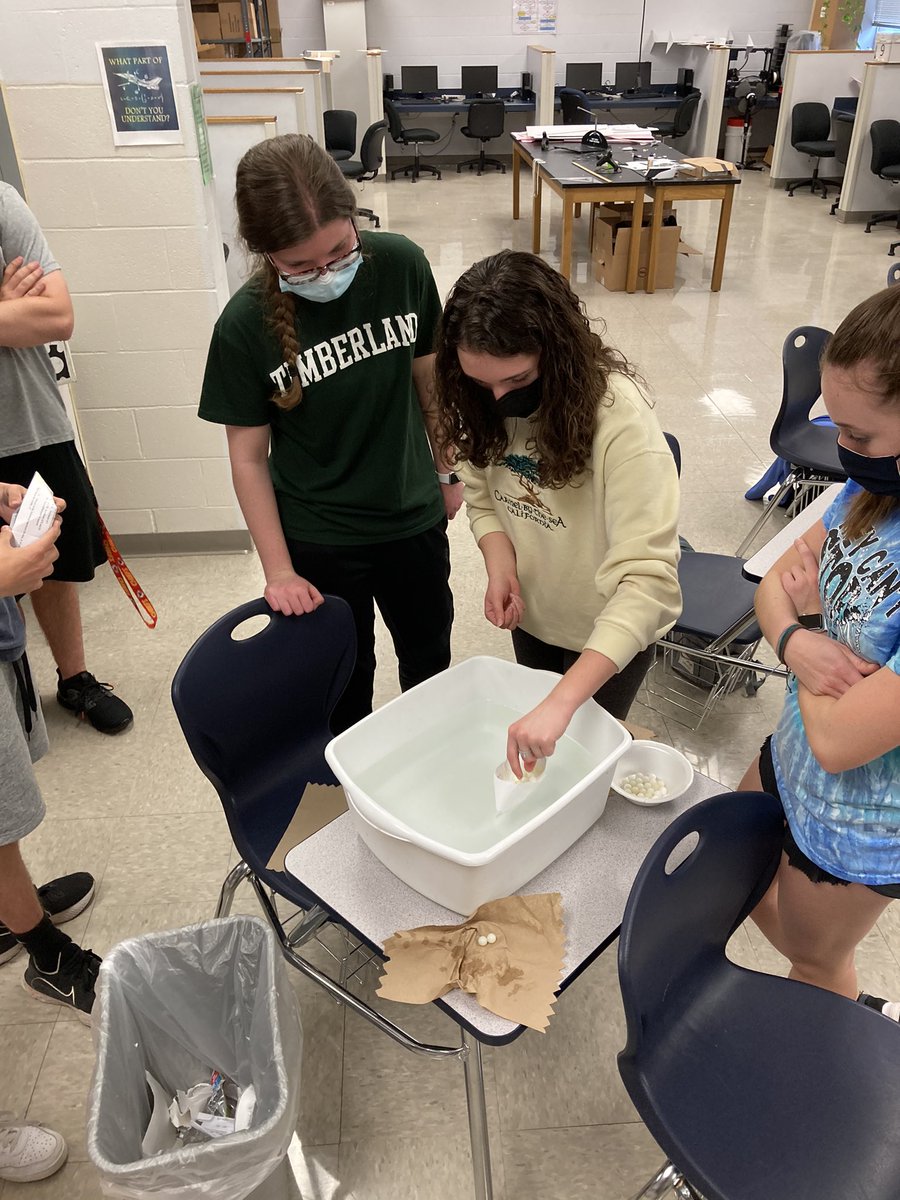 THS Engineering Club (@thsengineering) on Twitter photo Engineering Club having some fun today. Engineering Club having some fun today.