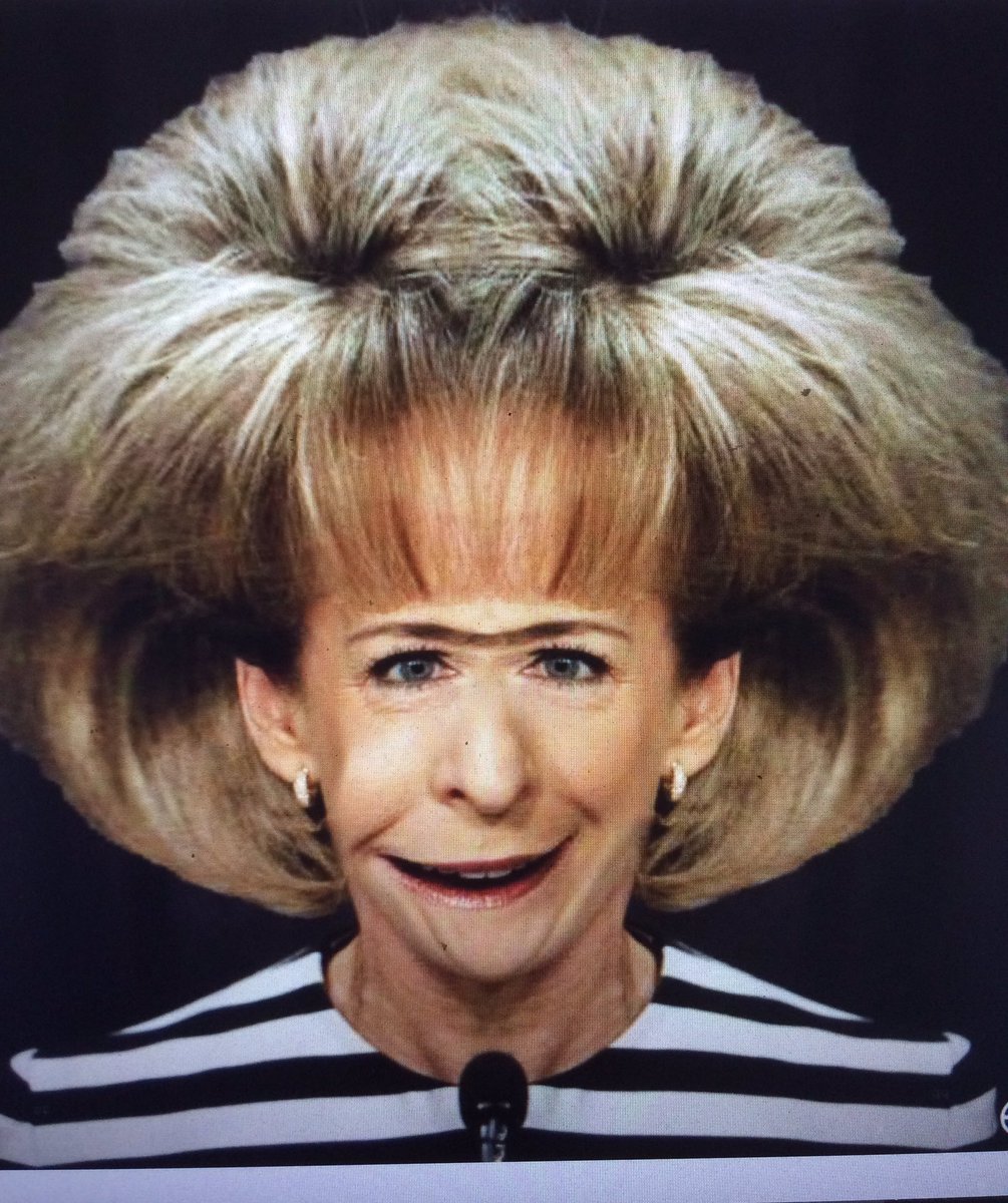 allenFell3's tweet photo. @robynbryant33 She is so scary. https://t.co/8BV3EZ6xCs