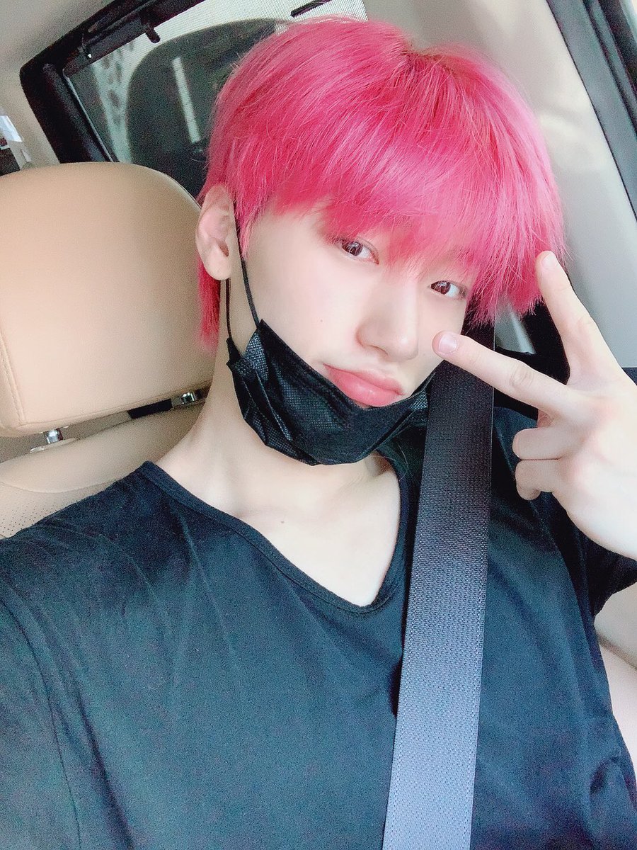 jesuisgu's tweet photo. ❪ #GAEMPICS ❫ — Atualizações capilares e tal. 🌸 https://t.co/hnsT8p5Ez0