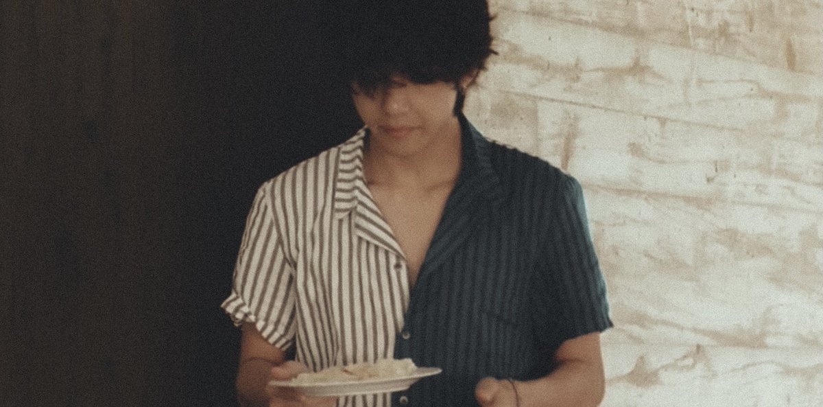 taeteland's tweet photo. 📸 husband material #v https://t.co/b3eAtQQcPp