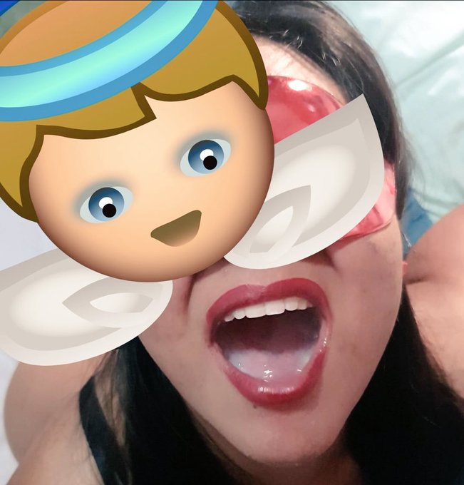 Hoy desayuné delicioso, 🤤🤤🤤  Like y Rt y los llenaré de material riquísimo, quedarán tan satisfechos<a href="/tag/cum"class="tags"><span>&#35;cum</span></a><a href="/tag/swallows"class="tags"><span>&#35;swallows</span></a><a href="/tag/swallowcum"class="tags"><span>&#35;swallowcum</span></a><a href="/tag/putimorrita"class="tags"><span>&#35;putimorrita</span></a><a href="/tag/trag"class="tags"><span>&#35;trag</span></a>