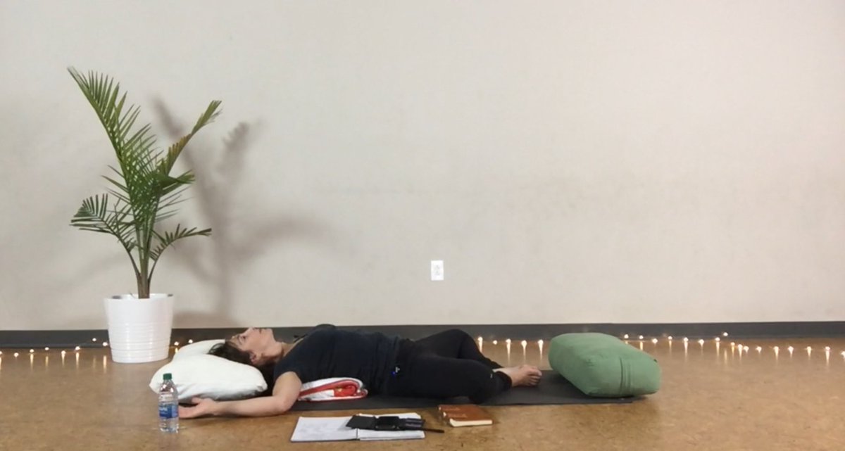 Check out Erin's upcoming virtual Moon Series, a 3-class pacakge coming out this Sunday, April 11th! Supplement your spiritual or emotional journey, using the new and full moon as key times to practice. 
🌝
$25, FREE for UB Monthly Members! 
urbanbreathyoga.com/find-a-class/w…