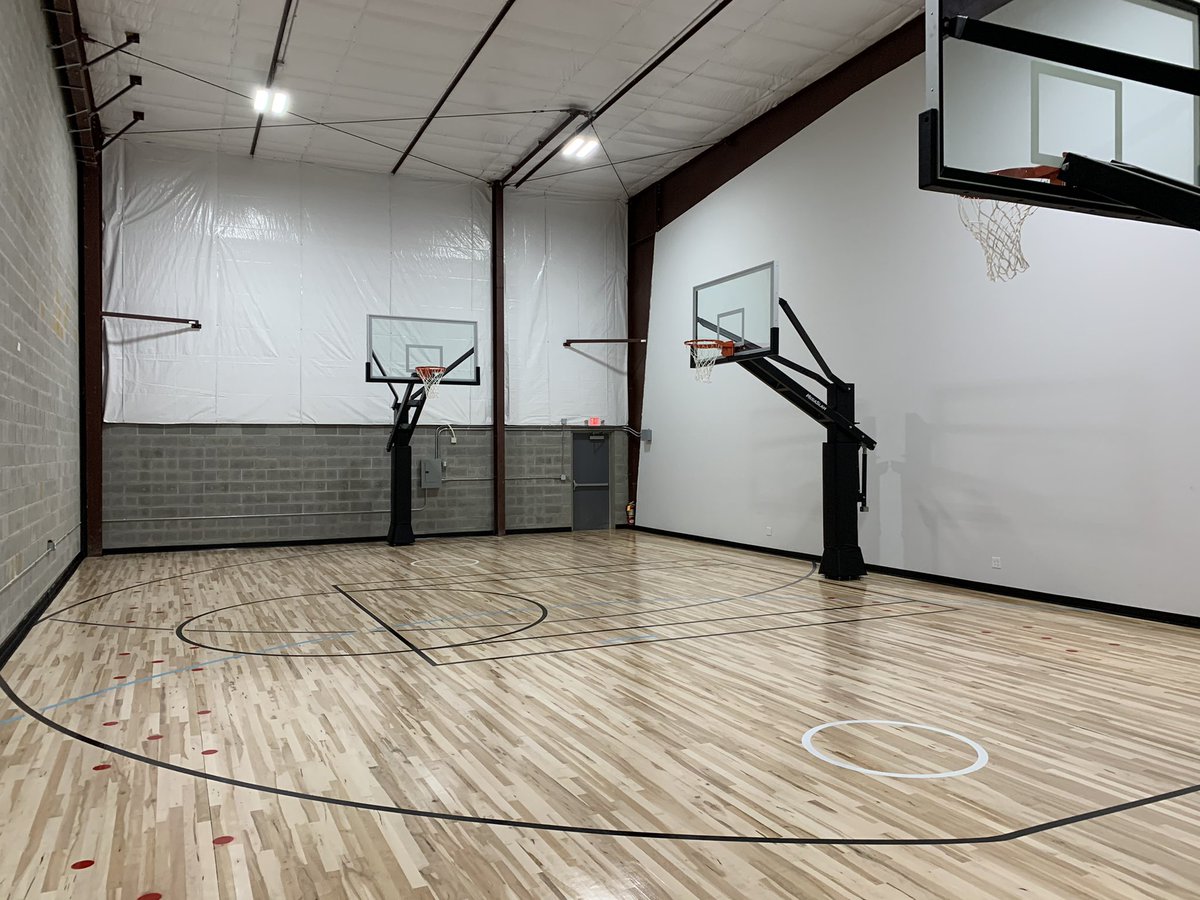 iamtakeflight's tweet photo. Welcome to the #HoopLab https://t.co/dz37C31BBE