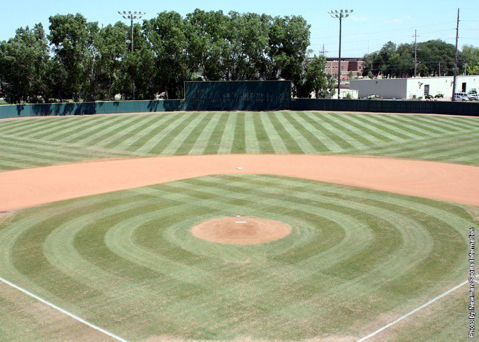 antcf7's tweet photo. Excited to announce my commitment to Newman University, I want to thank my family, close friends, and coaches! #jetpower @NewmanJetsBSB @HCRebelBaseball https://t.co/9hPh2F6kUt