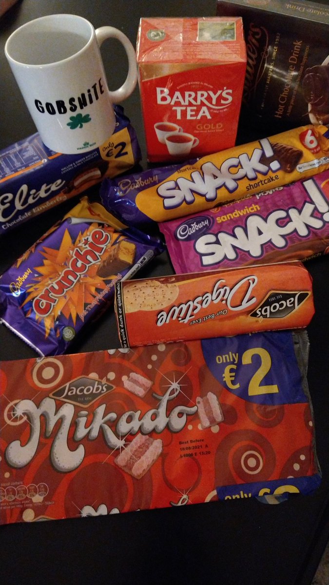 luddyka's tweet photo. Got a surprise box of goodies today!! #PaddyBox https://t.co/QpBwFnG4Y0