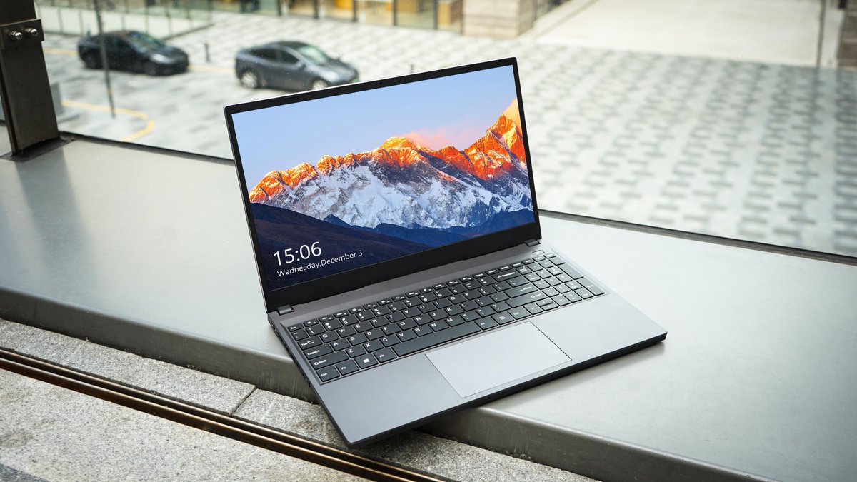 chuwidotcom's tweet image. #CoreBook Xe is almost here! Here’s what you need to know:
Advanced Intel Iris Max Xe graphics card
Powerful Intel i5 10210U processor
Sharp 15.6 inch IPS fully-laminated display
Accelerated 8GB DDR4 memory and 256GB SSD storage
Raise your hand if you’re excited! 🙌🙌🙌