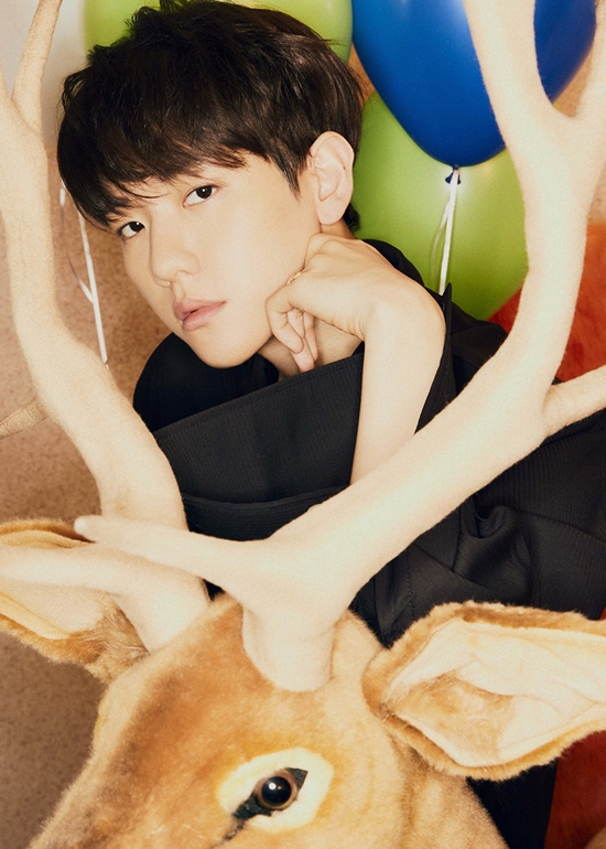theseoulstory's tweet photo. All-kill on the charts for BAEKHYUN's 'Bambi'! 👏

The mini album tops March's monthly, daily and weekly charts on Gaon, Hanteo and HOTTRACKS 

Source: https://t.co/VkSZ7Hwcjj https://t.co/mZ8mR4E0bg