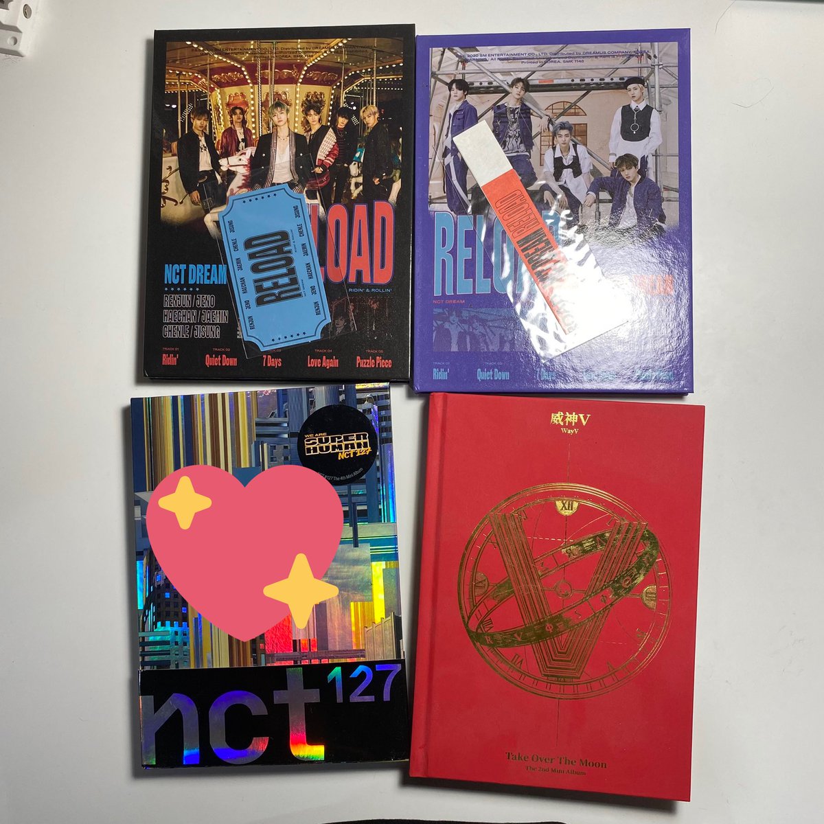 yrvioletmoon's tweet photo. บั้มเปล่า 100 รวมส่ง 
loveholicกับawaken บั้มละ300 รวมส่งค่า 
#ตลาดนัดอซท #ตลาดนัดwayv https://t.co/gOarR9t3nH