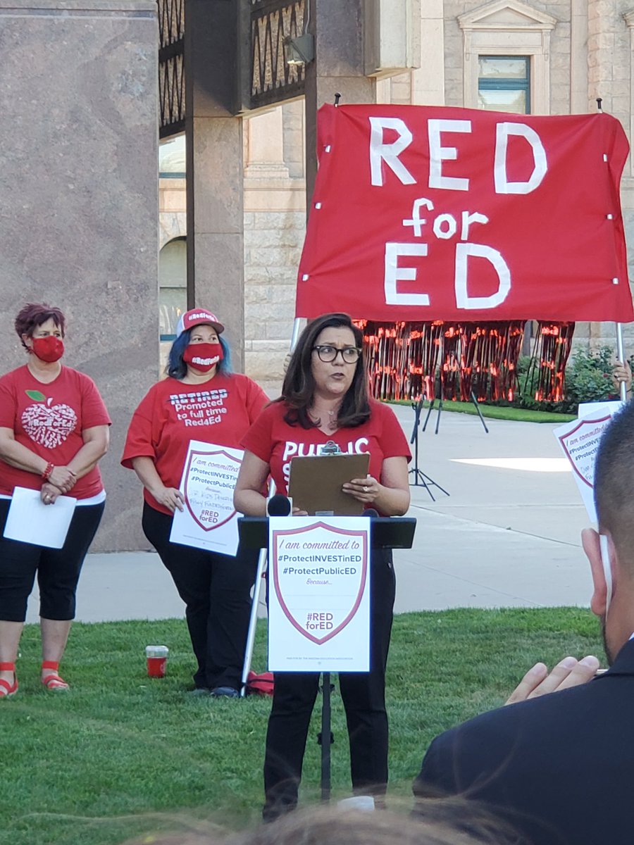 Dalessandro4AZ's tweet image. Yea Raquel Mamani at Red for Ed Rally.  Happy to be here with other Democratic Legislators and PUBLIC school educators and supporters.