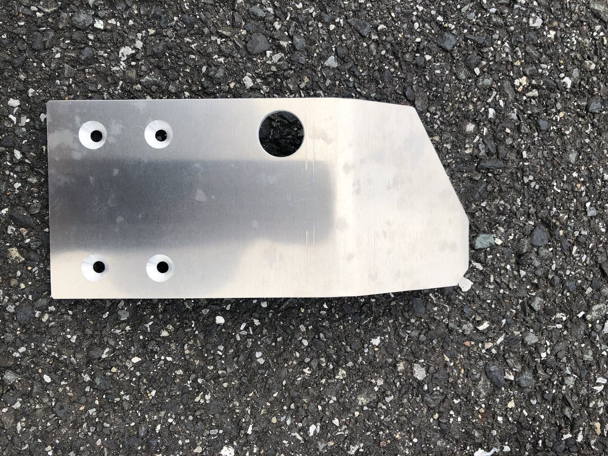 カブ山 カブ Katana カブ ピースさんのスキッドプレート買いました 中華 よりかなり分厚くていい感じ ガレ場や倒木乗り越えても全然大丈夫そうなくらい頑丈です オススメ スーパーカブ 林道 カブ山 カブ Katana カブ ピースさんのスキッドプレート買いました 中華 よりかなり分厚くていい感じ ガレ場や倒木乗り越えても全然大丈夫そうなくらい頑丈です オススメ スーパーカブ 林道