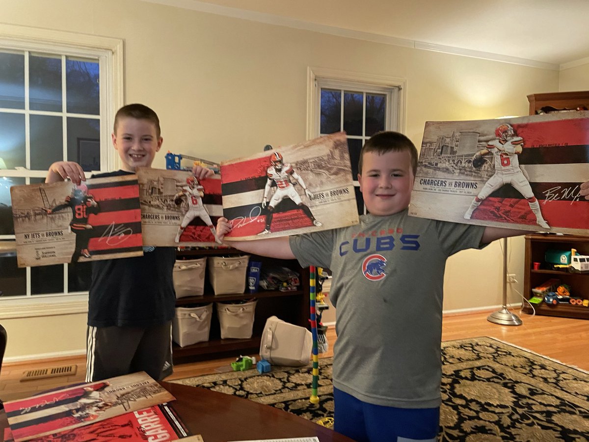 Boys love their posters <a href="/Browns/">Cleveland Browns</a> <a href="/bakermayfield/">Baker Mayfield</a> <a href="/UniqueB31636439/">U-nique Brown</a> <a href="/obj/">Odell Beckham Jr</a> <a href="/God_Son80/">Jarvis Juice Landry</a> <a href="/SportsCenter/">SportsCenter</a> <a href="/brgridiron/">B/R Gridiron</a> <a href="/YahooSports/">Yahoo Sports</a>