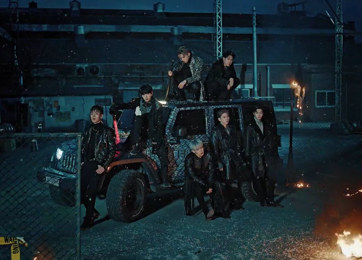sunnyshownu's tweet photo. no cuz monsta x always understands the assignment https://t.co/XNDICqHODB