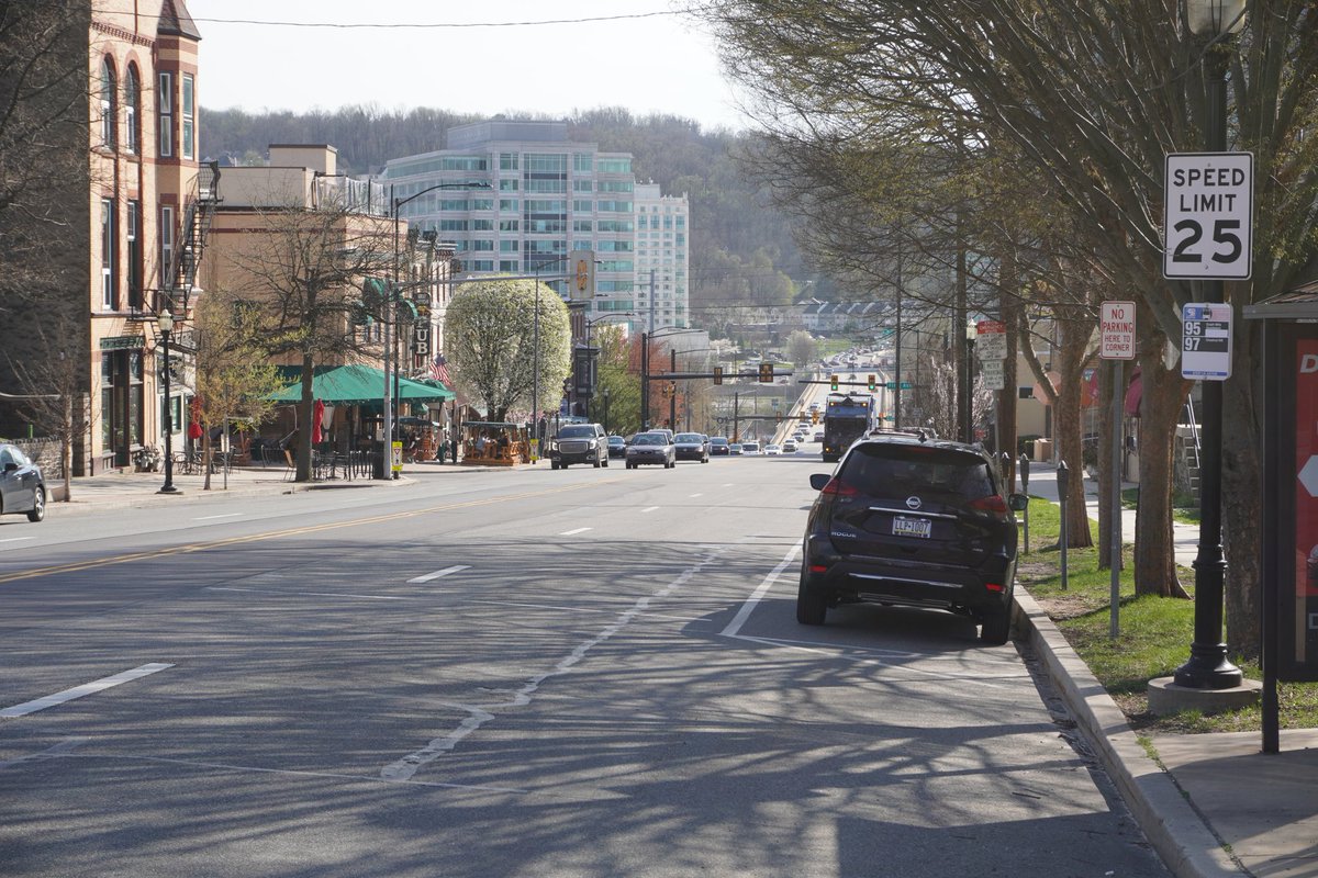 PhotogAaron's tweet photo. These are a few other pictures I took while we were working on our story in Conshohocken. @FOX29philly https://t.co/ZI3YK7RFSl