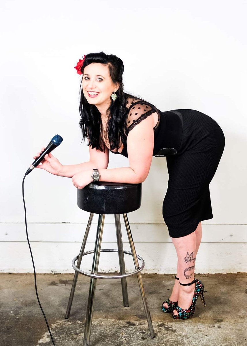 JulzBurgisser's tweet image. Apparently females who play Magic the Gathering aren't allowed to both share selfies of their booty and be taken seriously for the epic players they are. They get Twitter slammed instead. Well F. THAT 🤬
I play. I selfie. I got booty. Deal.💖
#mtgbooty #freethebooty #triplethreat