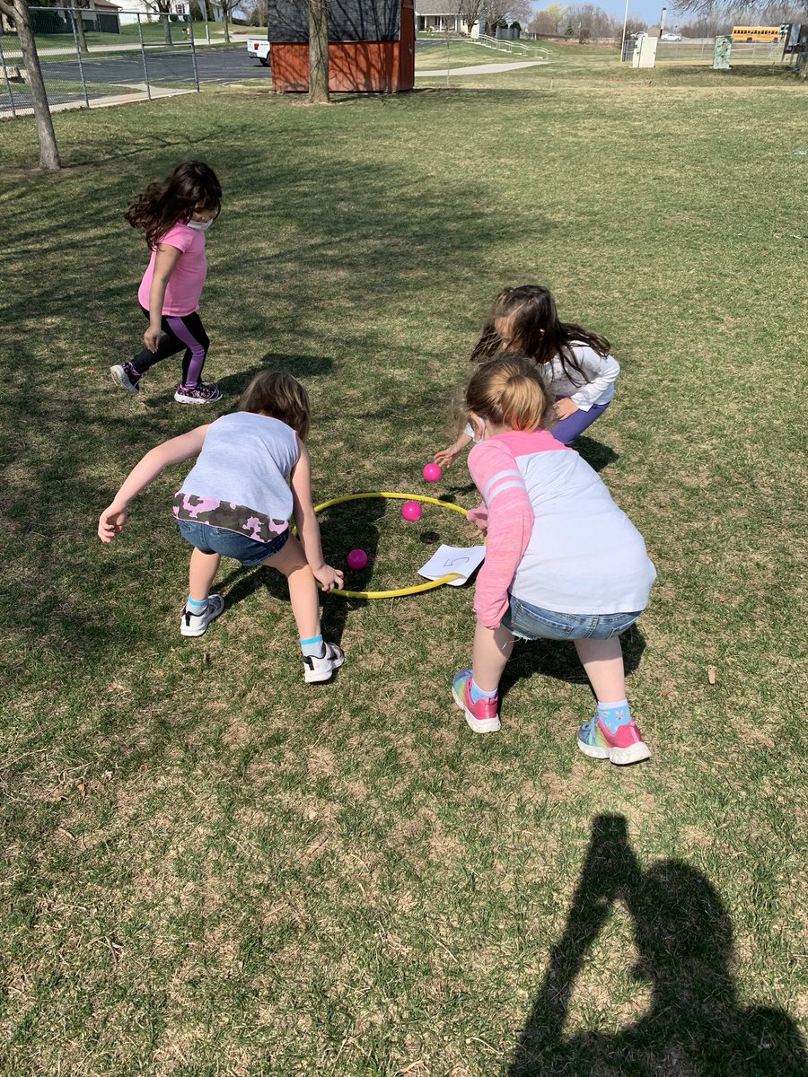 treml_amanda's tweet photo. These eagles 🦅 had to put the egg 🥚in the correct nest by solving an adding or subtracting equation! My heart explodes when a student thanks me for letting them play a fun game!🥰 #kindergartenrocks #learningisfun #WeAreASD https://t.co/lFTbhAEHw6