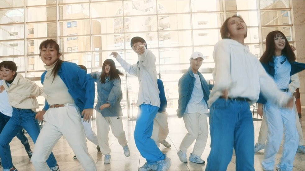 『【Daybreak】DP13期生から新入生、在校生の皆さんへ』卒業したDP13の皆んなからの応援ダンス動画、本日12時に公式YouTubeにUPします‼️😊 youtu.be/eMHlJRK5rro