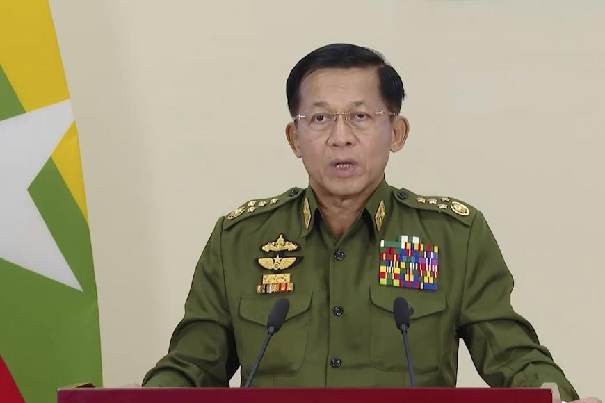 As Myanmar security forces kill another 15 protesters in a single day (wounding many more), the junta leader as the audacity to say that it's the protesters who are destroying the country. Has he tried looking in a mirror? reuters.com/article/us-mya…