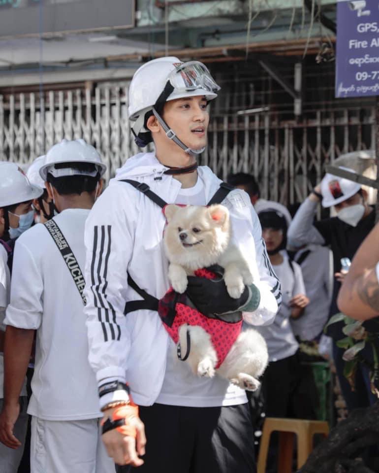 Thae85369650's tweet photo. Famous model and actor Paing Takhon was detained by military armed group this morning at 5:00 am  due to his anti-coup activities.for his safety, and health. He is currently feeling very unwell, too.
#WhatsHappeningInMyanmar
#PaingTakhon https://t.co/ZTHaBAB7tL