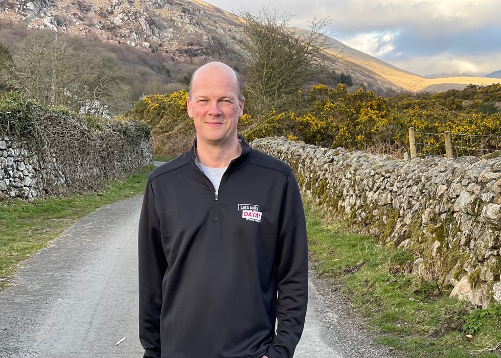 Have really enjoyed the #letstalkdata podcasts with #ProAct_IT, here's me in my LetsTalkData top, out enjoying fresh air in the Lake District. If you missed the talk, you can catch it at buff.ly/39QIclT