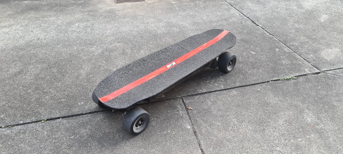 HashmashRulz's tweet photo. Just got back from a ride on my new #BKB #eskate! Running a little late,  #Satisfactory #stream starting now on #Twitch! https://t.co/MiPKEGl0CW