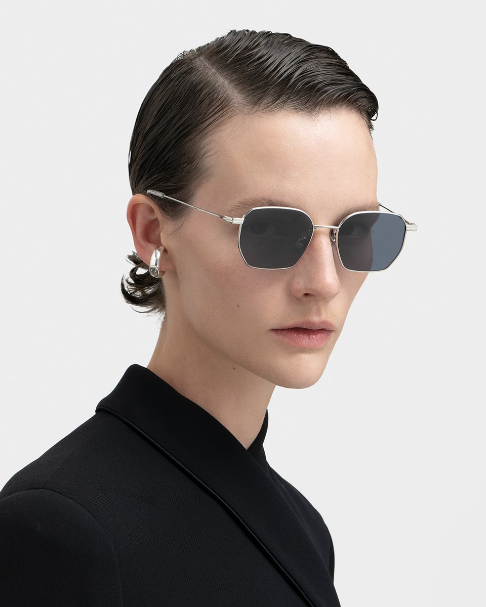 2021 NEW COLLECTION]⁣ Bowly 02(N) stands out with uniquely