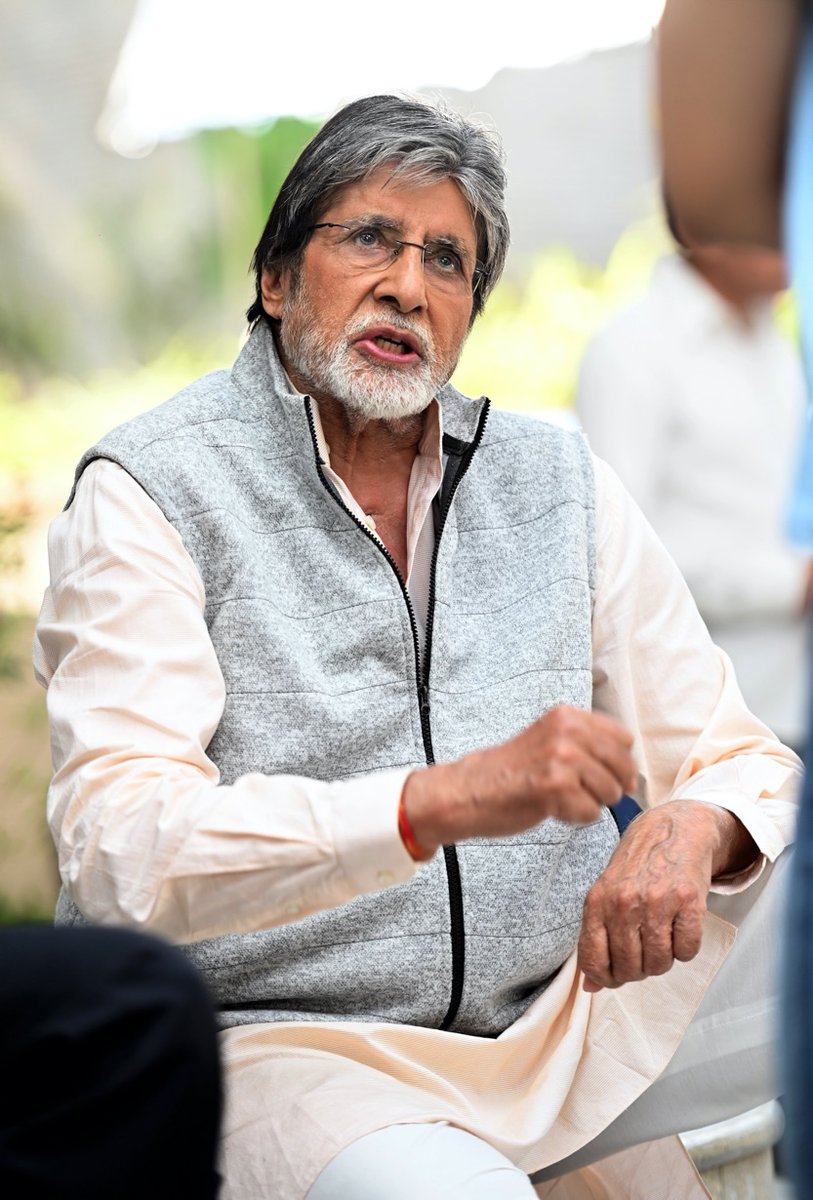 Amitabh Bachchan tweet media
