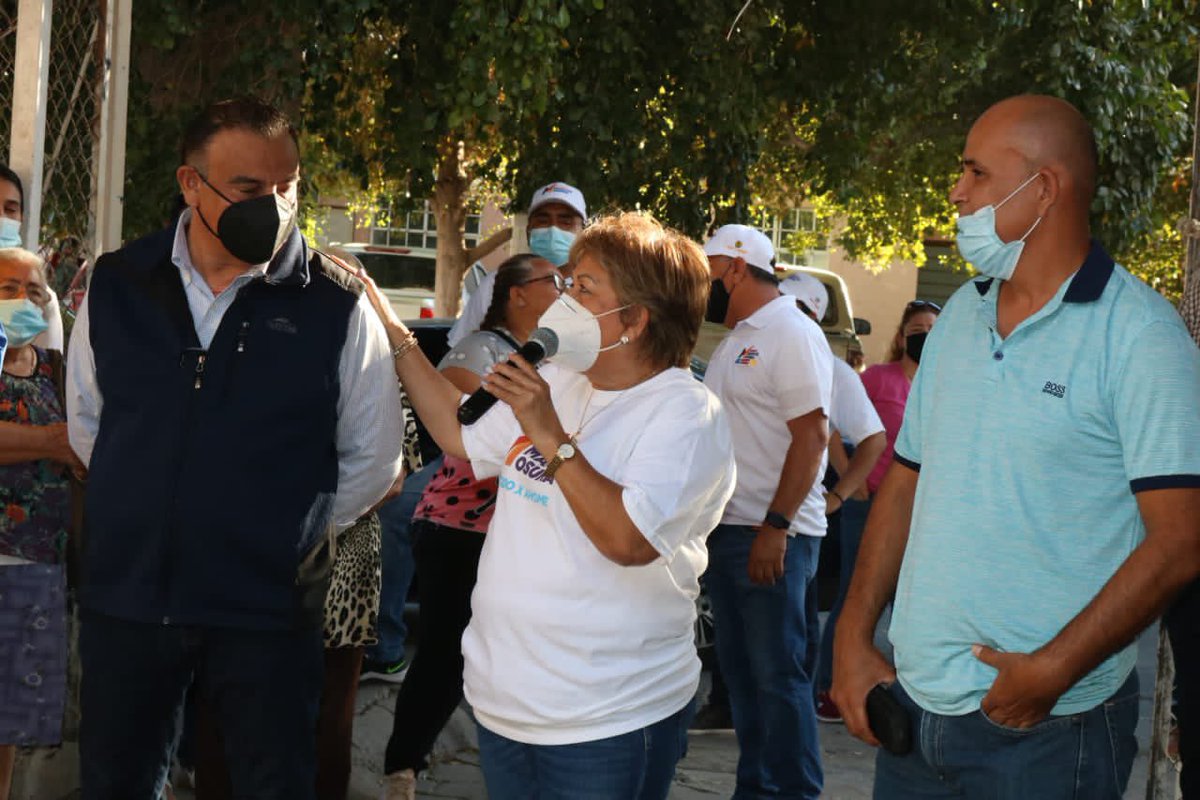 arehc's tweet photo. Tres propuestas necesarias presentó hoy @MarcOsuna_  a mejorar los servicios públicos, disminuir la pobreza e inversión en cultura y arte, para el puerto de Topolobampo que tengan su propio servicio de emergencia 🚨 el candidato a la Presidencia de #Ahome avanza @PlataformaNmx https://t.co/9MEA5kuXk4