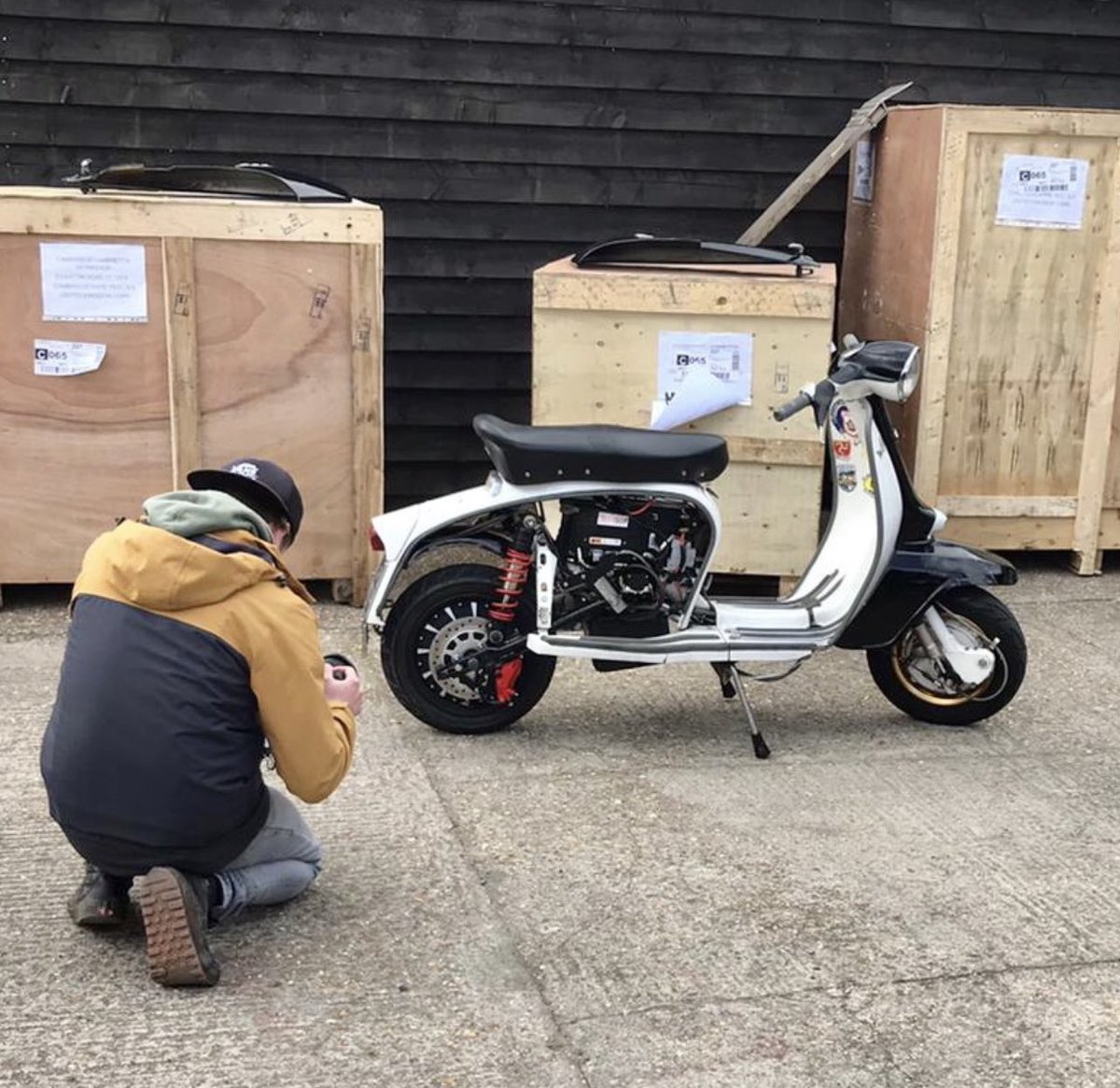 Sneak peak - The SSC “EBretta” classic Lambretta Econversion review and road test in next months Scootering magazine #scootering #EBretta #Lambretta #EV #GoElectric