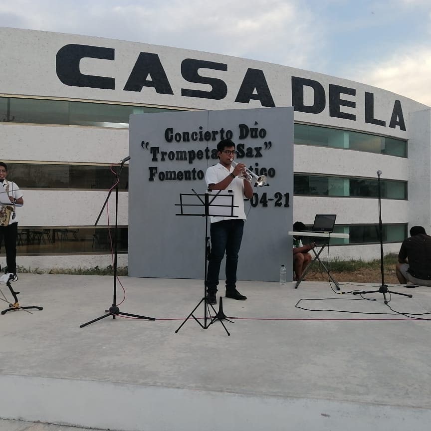 ElClaustroCC's tweet photo. Concierto de Ángel Canul en Champotón y Becal https://t.co/wBtJpd5uyg https://t.co/1WoehML9kI