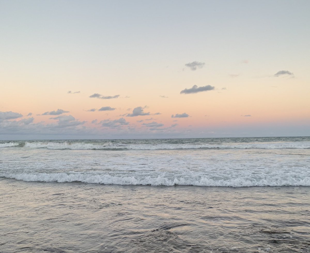 369infinit0's tweet image. Os oceanos são 70% da superfície do planeta. Em volume, representam muito mais que isso. E sempre o vimos como uma vastidão infinita e onipotente.