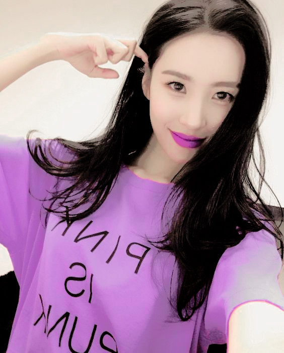 SMSTELL4R's tweet photo. ✰.   stēllar   𓂅   ᥱvᥱnt   🔮 .  uρ   /   dᥲte   ¡    🜸·   #𝖨𝖦𝖮𝖴𝖯𝖶𝖨𝖳𝖧_𝗥𝗢̷𝗦𝗦𝗜𝗘    +    @G_GANGTWT

¡Esta noche #𝖶𝖤𝖠𝖱𝖤𝖯𝖨𝖫𝖮𝖳𝖲 con mi photocard de la belleza de Røssie en la #𝖦𝗛𝗢𝗧𝖨𝖢𝖯𝖠𝖱𝖳𝖸! ¿Ya han escuchado Helicopter? https://t.co/bIbidMDuNv