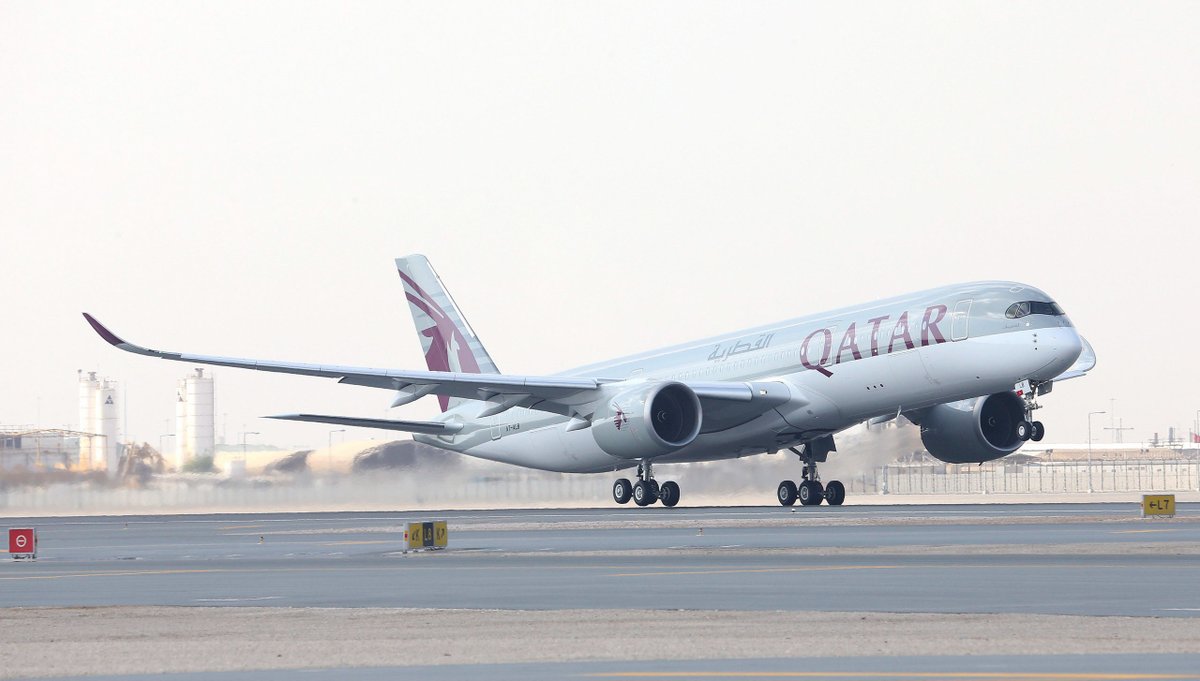 Qatar Airways tweet media