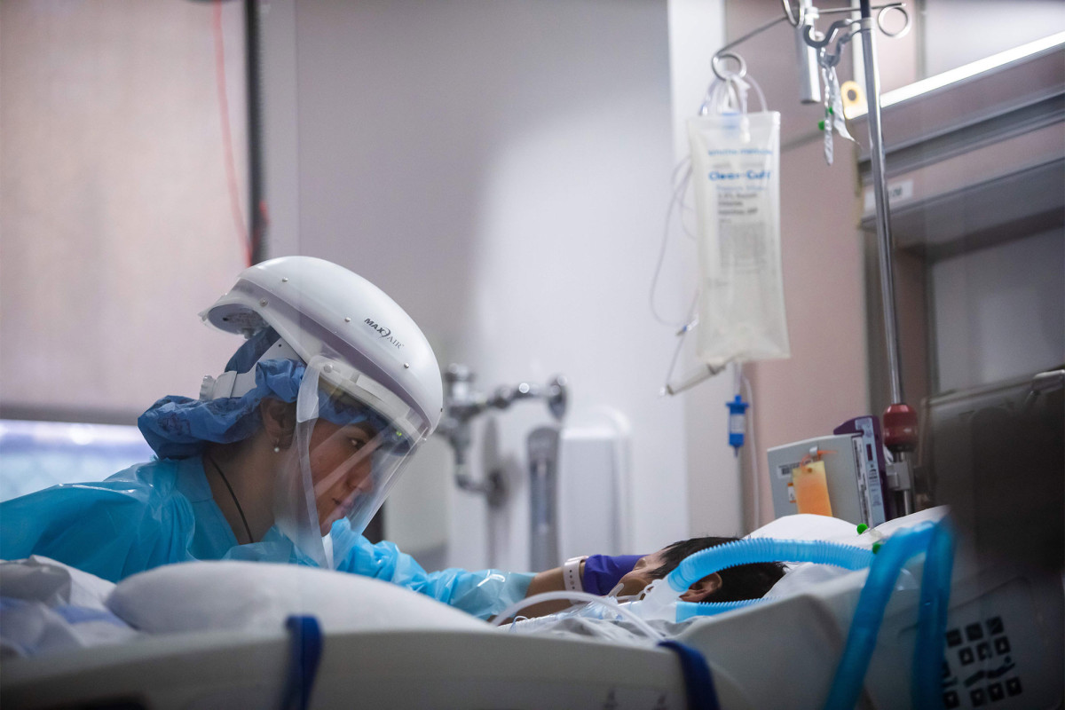 nypost's tweet photo. A third of COVID survivors suffer mental or neurological problems, study reveals https://t.co/UmI0fKJdxl https://t.co/mEmzT8wta4