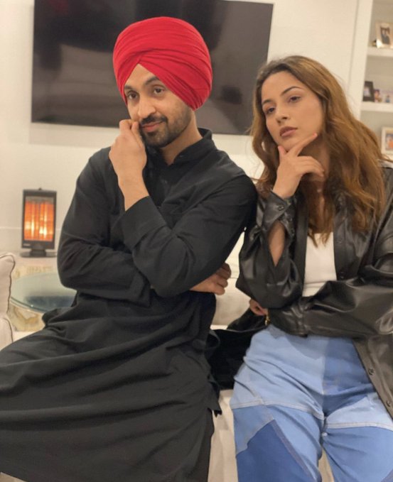 Shahbaz248's tweet photo. love pic of @diljitdosanjh and #ShehnaazGill! ❤️❤️
#DiljitDosanjh 
.@ishehnaaz_gill https://t.co/1sdbjCllVP