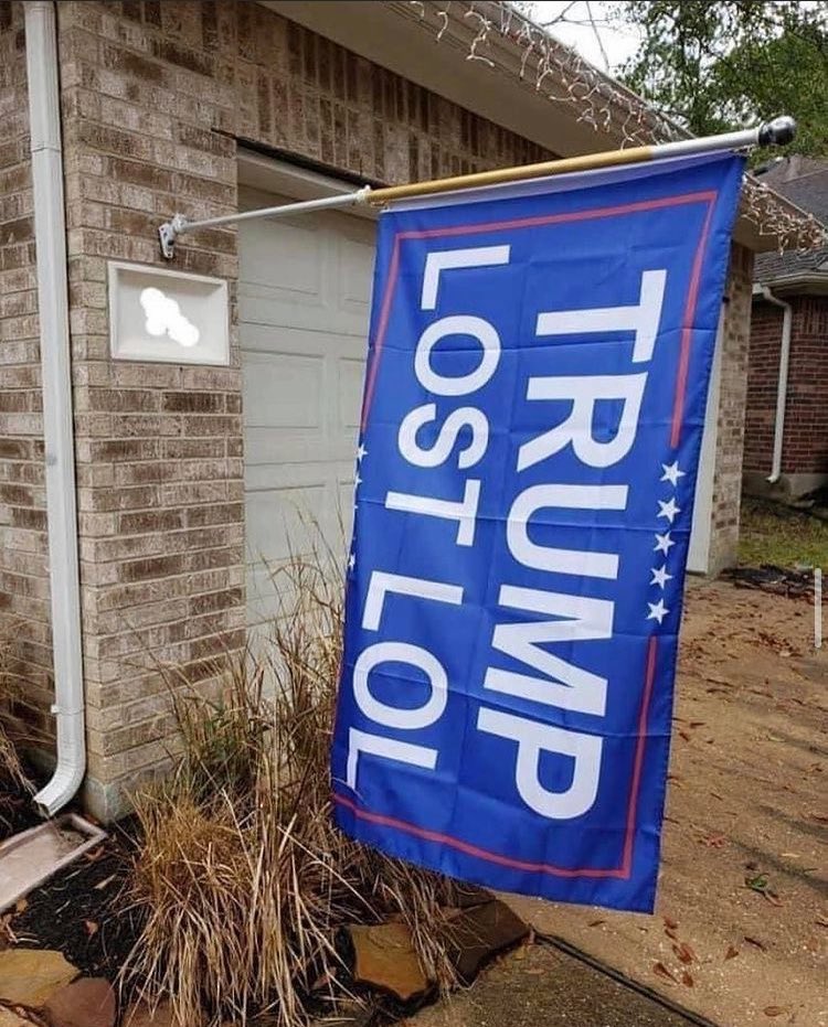 SilentTiger777's tweet photo. You know what flag I love the most? This one. Where the fuck can I buy this at? ๐๐ #TrumpLostLOL #MAGATrash #MAGALost https://t.co/cxHz9tDZLg