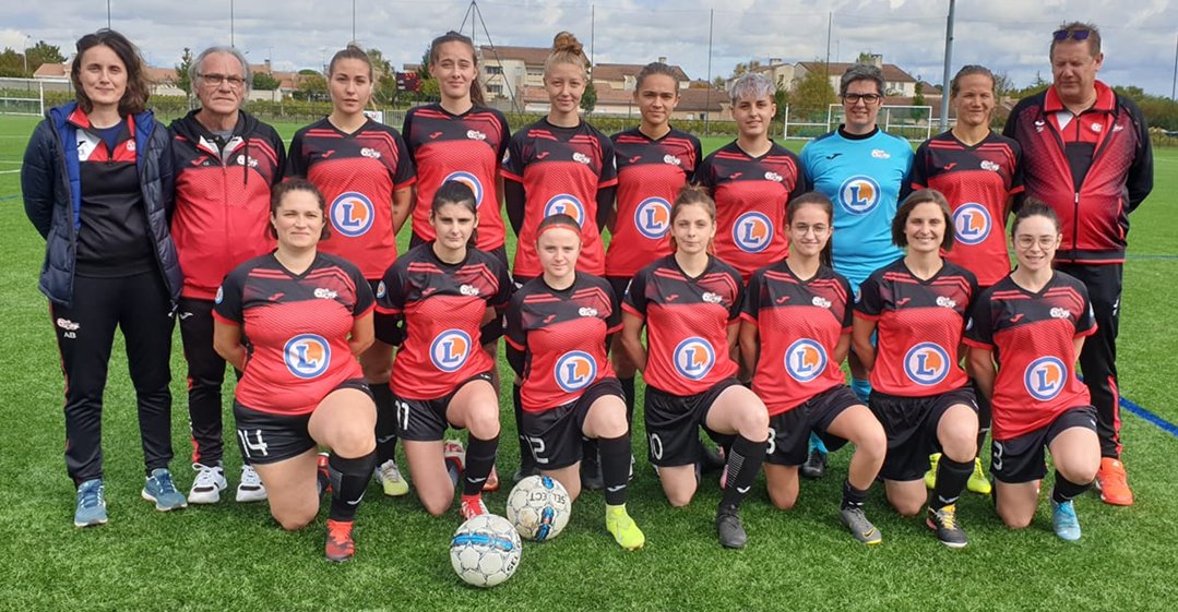 CSSaintMichel's tweet image. #MismaPasión 
#SamePassion 
#MêmePassion
🔴⚫️
⚽️⚽️⚽️
🚹🚺
Crédits : #PierrickChassine &amp;amp; @Air1_16