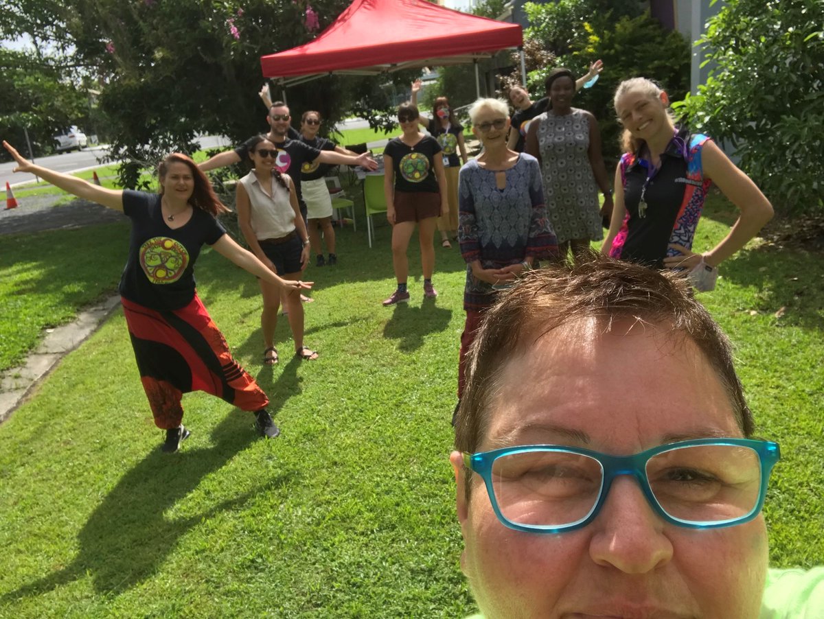 ETHOSII's tweet image. Thinking of this time last week when we were on our first interstate campaign since 2019 ☀️Thank you, Youth Link Cairns! We enrolled 80 participants over 4 days. That's 80 HCV RNA tests administered in the most tropical point-of-care testing station to date🌴