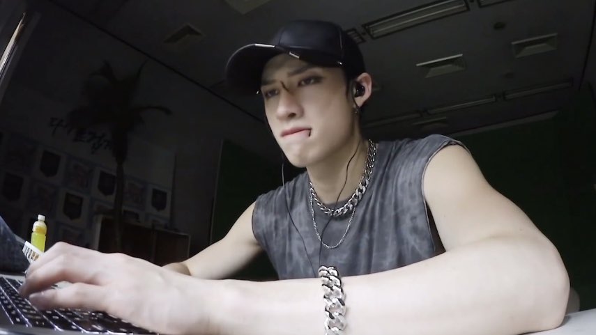Hanielino's tweet photo. You're in love with Producer Bangchan! 😌 https://t.co/Sr0KKo7OXX
