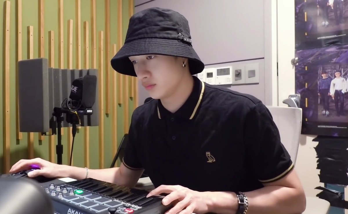 Hanielino's tweet photo. You're in love with Producer Bangchan! 😌 https://t.co/Sr0KKo7OXX