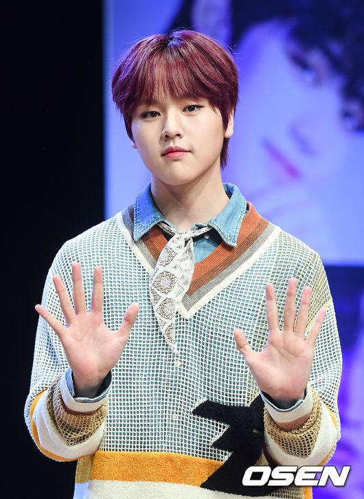 theseoulstory's tweet photo. BAE173 Nam Do Hyon made an unexpected confession that he is unable to ride a bicycle 

During their latest MV filming for comeback, he was the only one who dragged the bicycle around

Source: https://t.co/ztaNns4xsR https://t.co/u14vfZTwuG