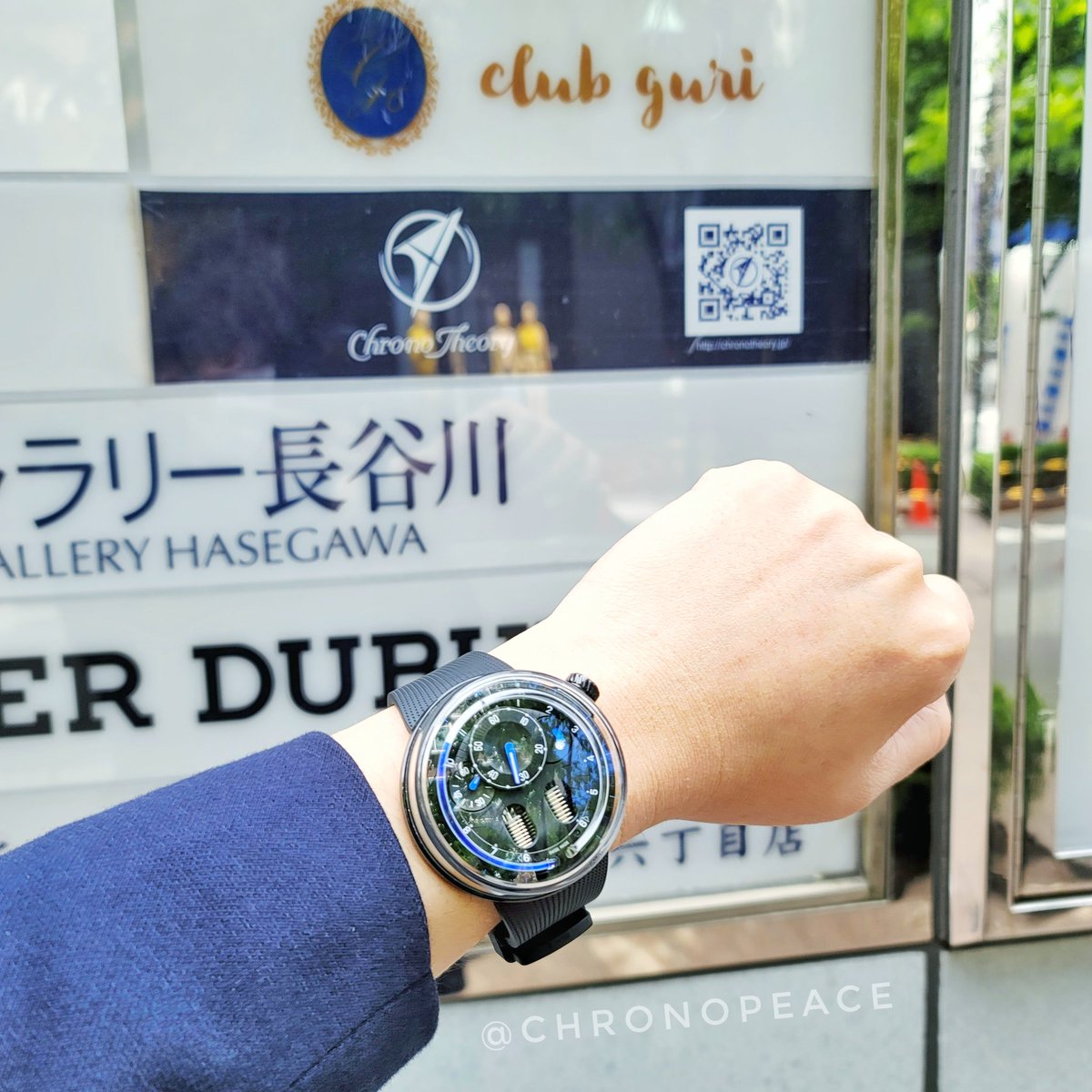 chronopeace's tweet photo. クロノセオリーは実はHYTの正規販売店でもあります!私のはもう初期のH0ですが。 @chronotheory is also an AD of @HYTWatches !
#hyt #hytwatches #hyth0 #wristshot #wristshots #リストショット https://t.co/wnphSklTEZ