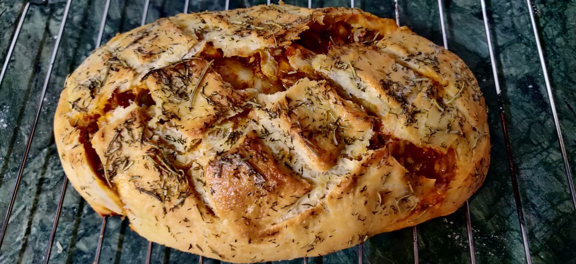 ZParwal's tweet image. #stuffedbread #breakfast 
When free During the #lockdown, try to find something to occupy yourself. #mentalhealth and #business both are suffering lately. Find your blessings, be grateful, #bekind. #takecareofyourself ❤️
#love #everydayindia