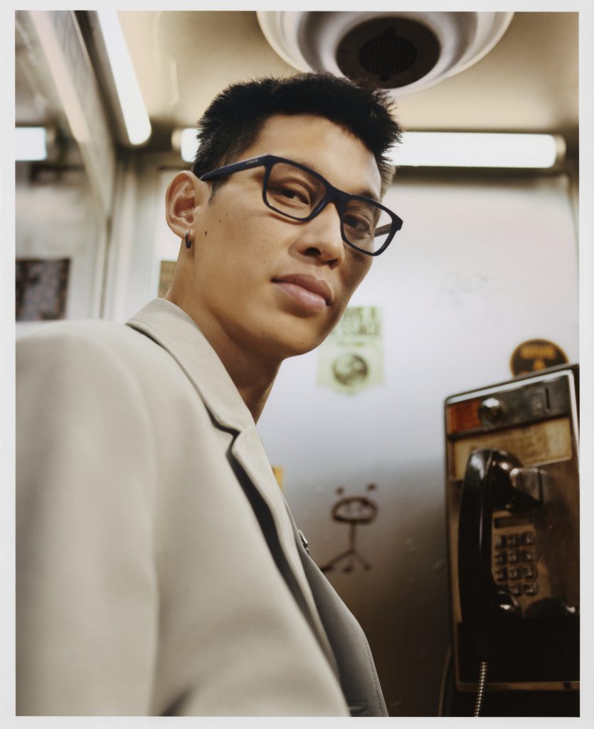 RT @penny10654: @JLin7 Jeremy Lin Stars in Coach's spring sunwear campaign.
https://t.co/m9PrYGoAGS https://t.co/hopXCae6da
