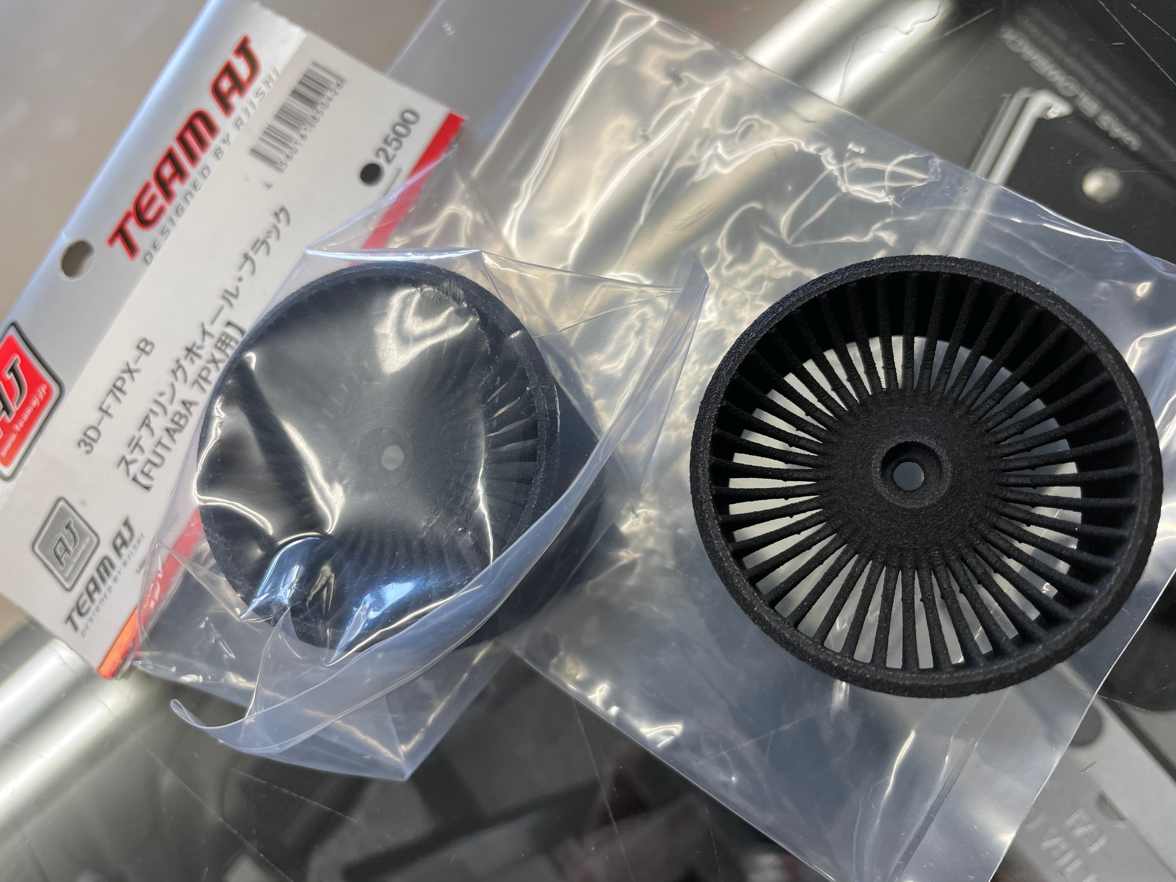 FUTABA ・ パイロット/ アシスト/ リンク 新品 For XRSRACING FUTABA 4PX 4PXR 7PX Remote Control Throttle