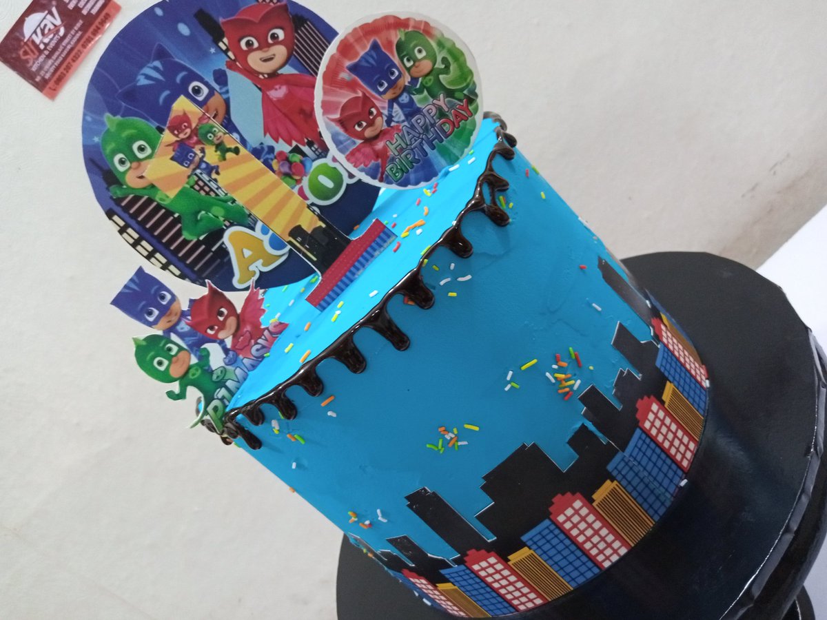 SirKayKitchen's tweet photo. We love to make kids cakes...send us a DM to place an order for your kids special day...we got you ๐ฏ
#pjmaskcake #charatercake #children'scake
#cakesinkaduna #kadunacakes #bestcakesinkaduna #bestcakesinkd #kaduna #caketrainingkd #cakesinkadunasouth #cakesinkadunanorth https://t.co/NIXj34wp3F
