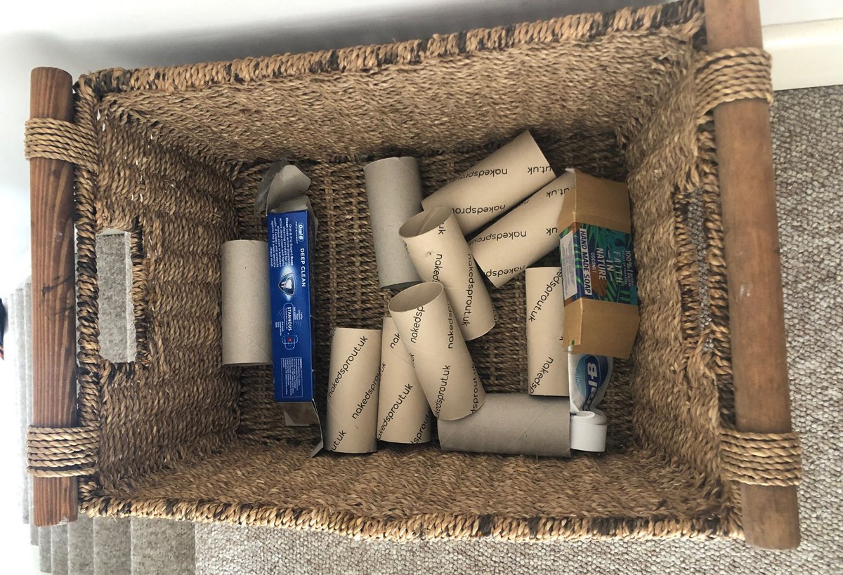 Another helpful tip from our Community Engagement team! Place a basket, bag or bin near your bathroom to throw your bathroom recyclables into. Having the recycling ‘bin’ close to hand will encourage all the family to use it ♻️ #GetItSorted bristolwastecompany.co.uk/getitsorted