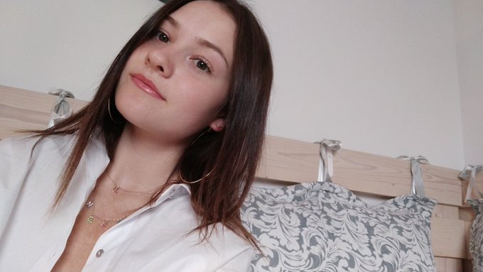 Hey guys!🤩 Today at 17:00 live video in my Onlyfans 🤩😈 See you soon babe!🐰❤️ https://t.co/hWJRQtaBJe