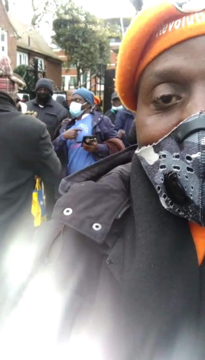 SaharaReporters's tweet image. Medical Tourism: Nigerians In The UK Continue #BuhariMustGo Protest To Demand President’s Return Home | Sahara Reporters bit.ly/2Q8k9ry