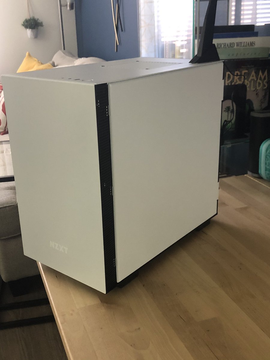 cwhirlpool's tweet photo. I’ve thus proven to myself that, yes, you can build a damn good machine, for the first time, with some great looking nails. ✅💅🏾 #shebuiltthat https://t.co/bvopgYiKHG