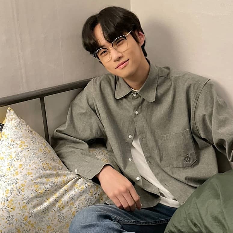 wowofficialarg_'s tweet photo. #Taeeun #wow #wowarg https://t.co/iLYdAVJExo